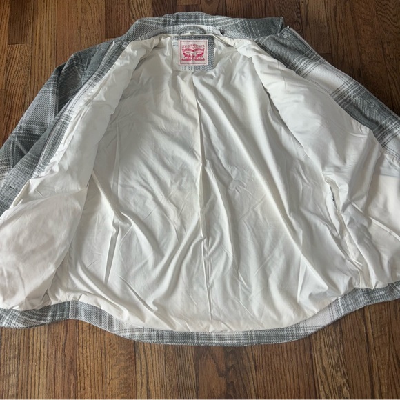 Levi's Women’s Plaid Shirt Jacket Size S - Picture 14 of 16